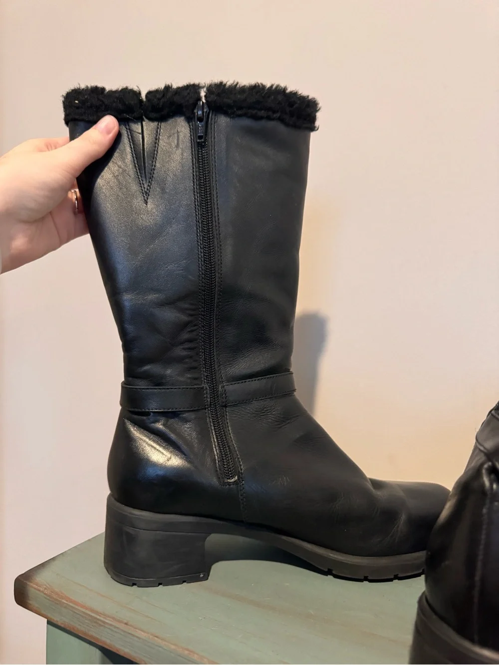 Women's Black Faux-Fur Trim Mid-Calf Winter Boots